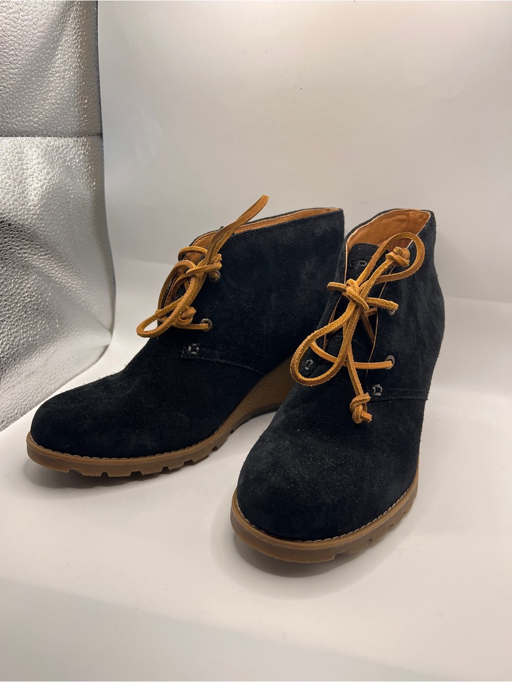 Sperry Stella Prow wedge ankle boots size 8